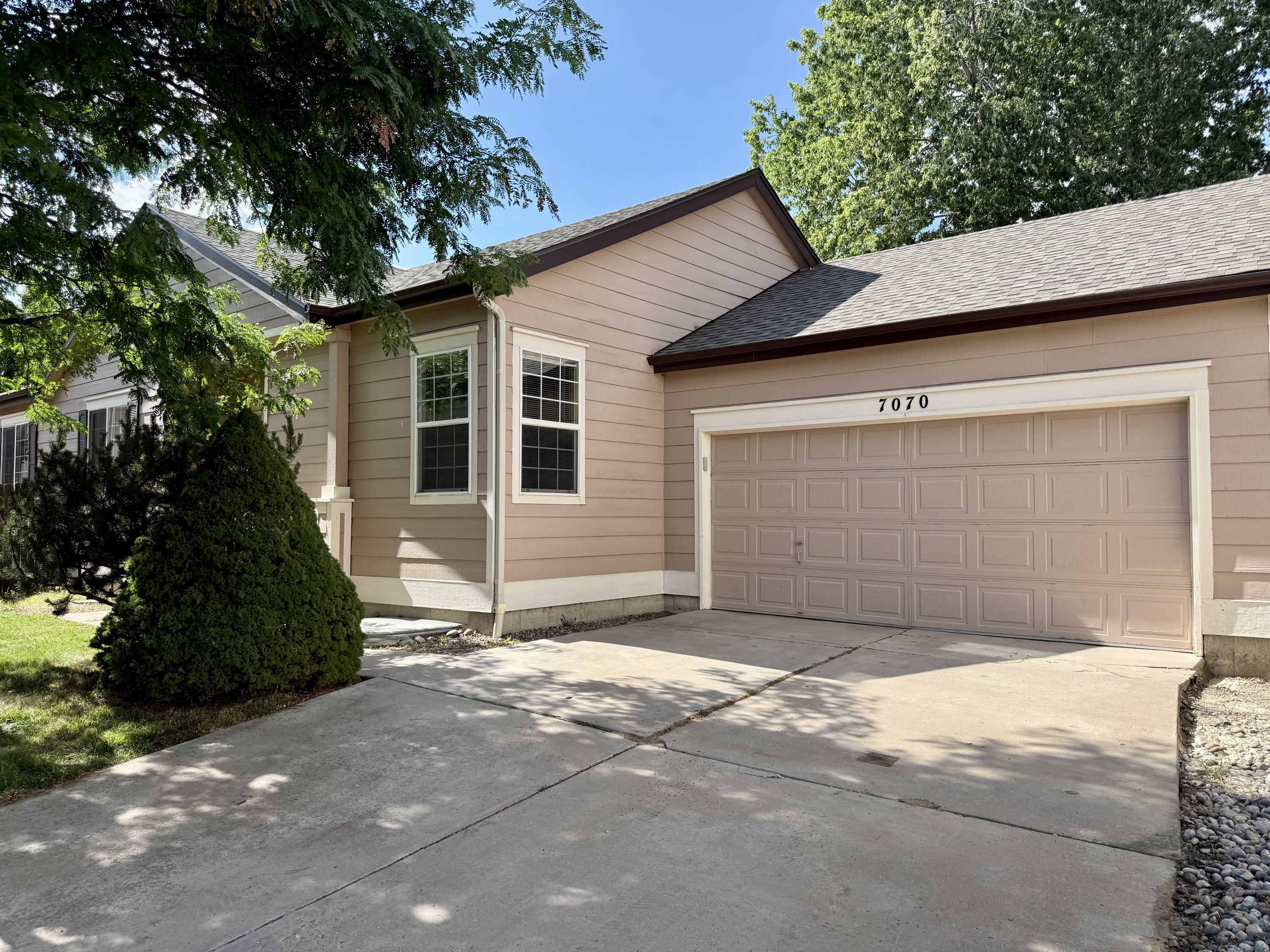 Mountain Creek Grove 7070
